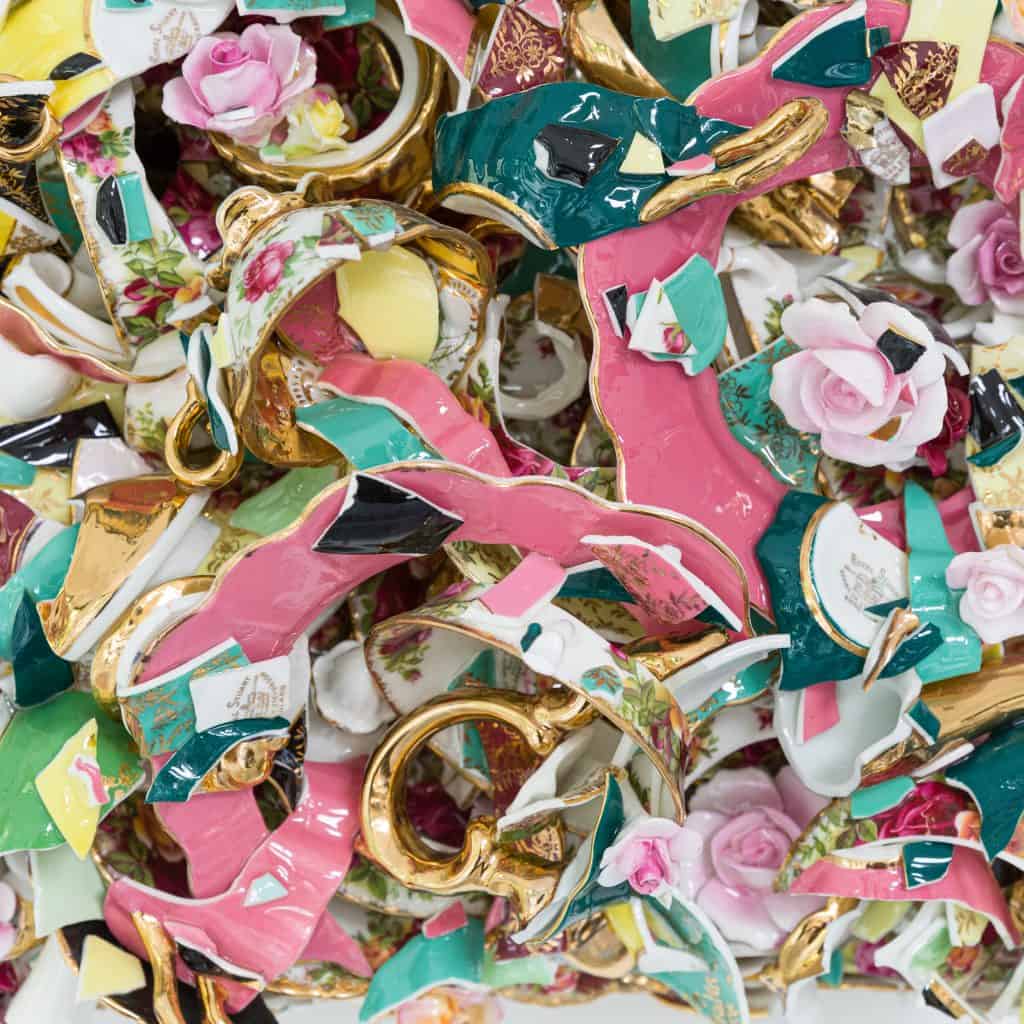 Sandra Shashou, Roses are Forever, Pink Roses, Flowers and Tea, 2020 Ceramic