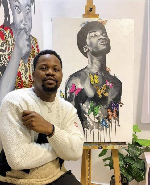 Affen Segun in his studio