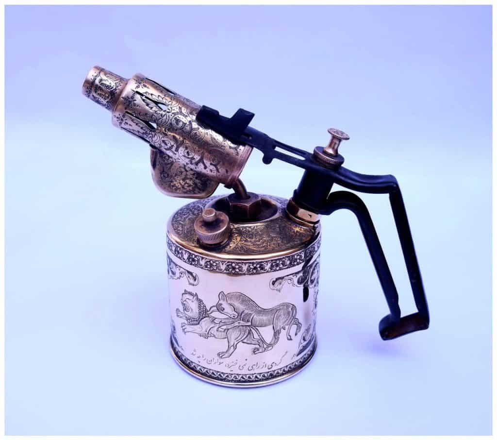 Lion and The Bull on Blow Torch, 2014